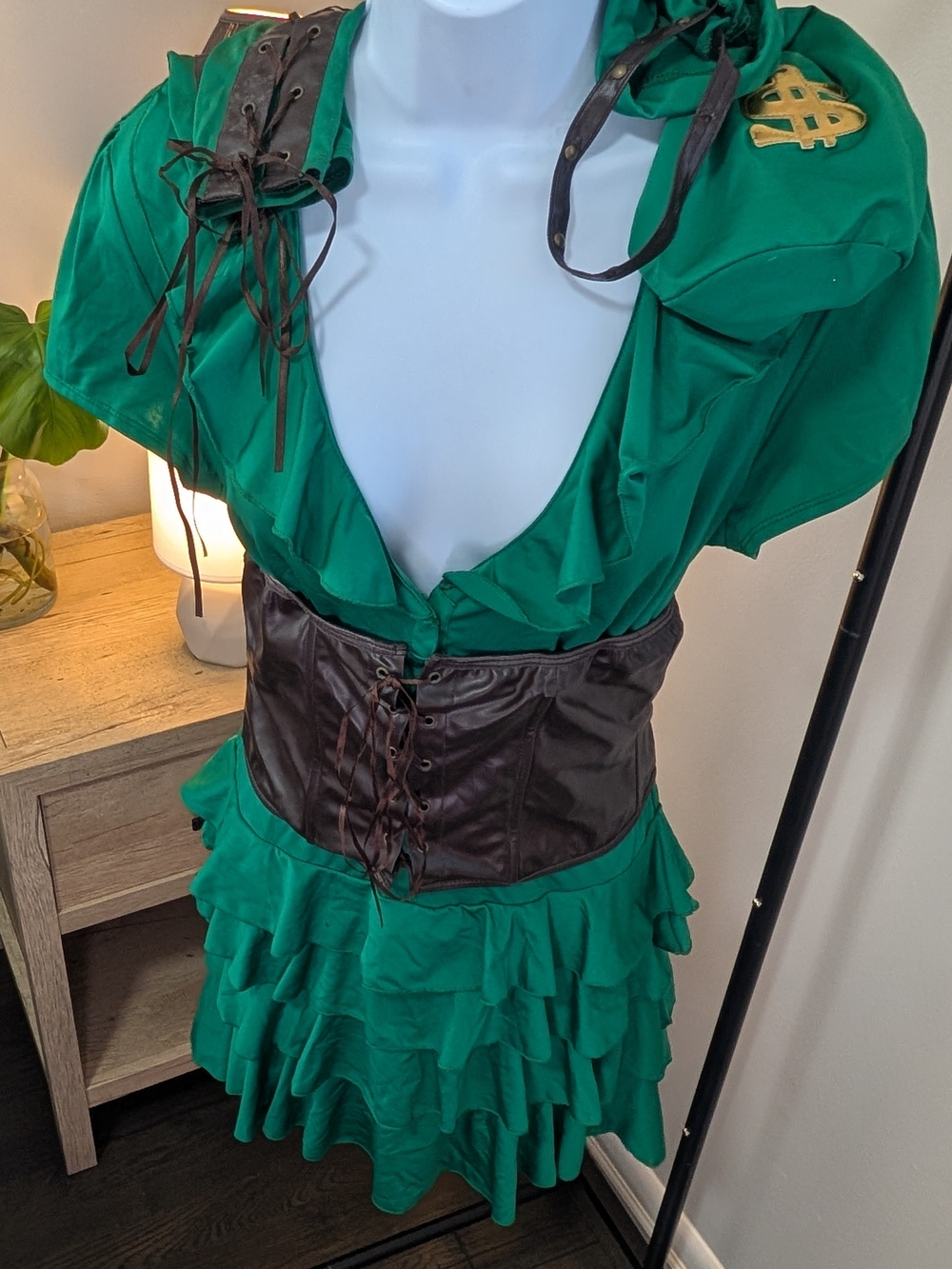Lovers Lane 5 Piece Robin Hood Halloween Costume